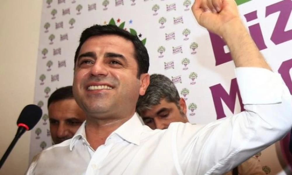Τουρκικό Συνταγματικό Δικαστήριο: Παράνομη η παρατεταμένη κράτηση του Ντεμιρτάς